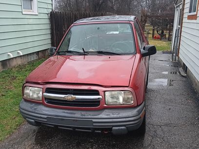 Used 2000 Chevrolet Tracker 4WD Convertible