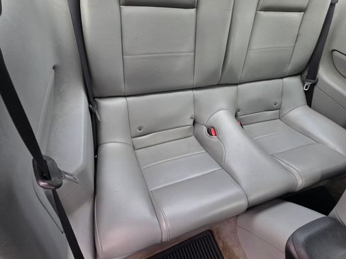 Used 2006 Ford Mustang Premium image 20