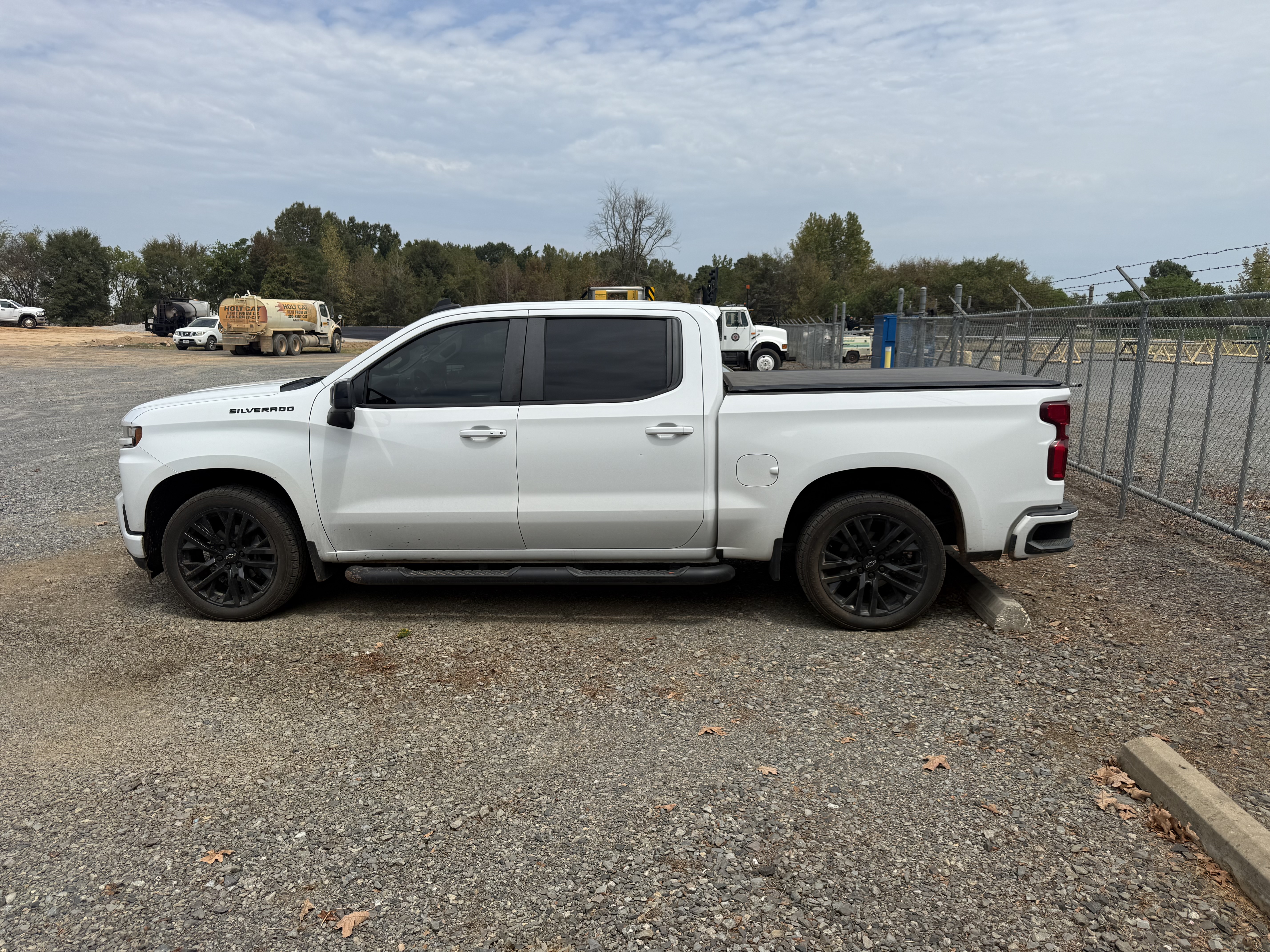 Used 2021 Chevrolet Silverado 1500 RST w/ Convenience Package II RWD image 1