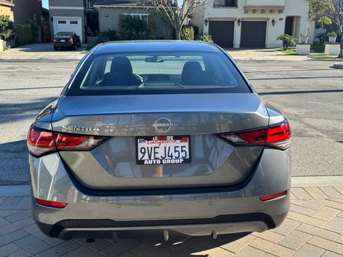 Used 2024 Nissan Sentra S image 5