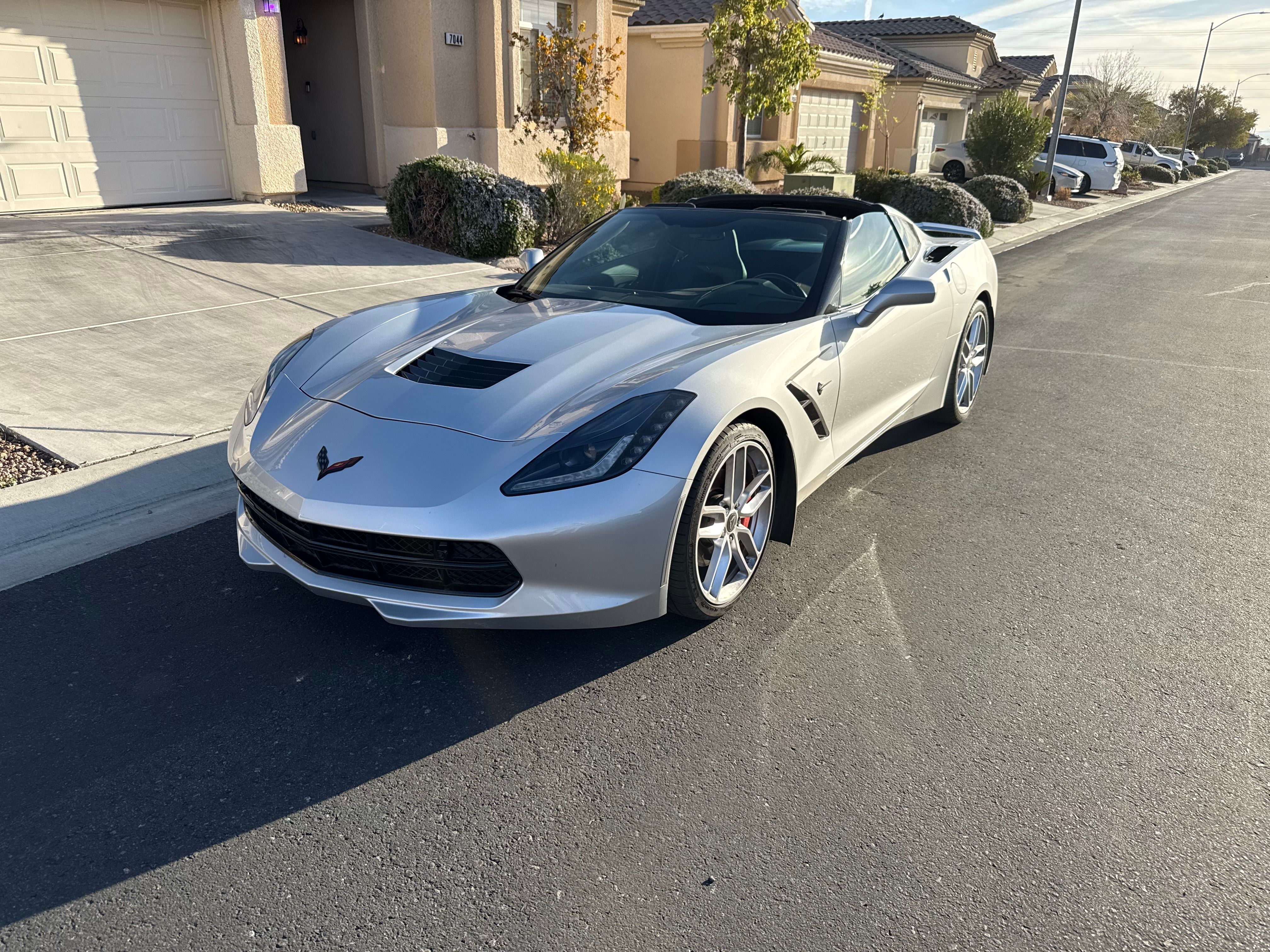 Used 2019 Chevrolet Corvette Stingray Coupe w/ 3LT Preferred Equipment Group RWD image 11
