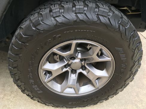 Used 2017 Jeep Wrangler Sport w/ Quick Order Package 24S image 13