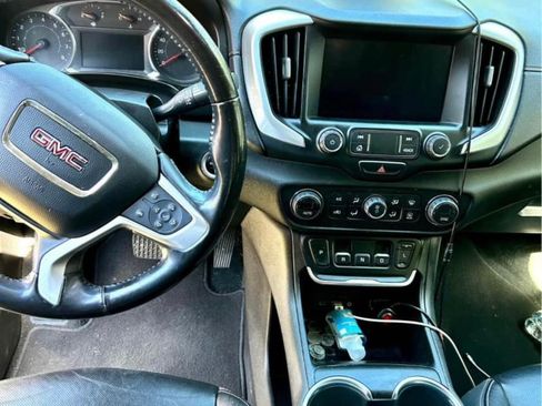 Used 2019 GMC Terrain SLT image 5