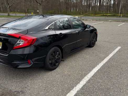 Used 2016 Honda Civic LX image 8