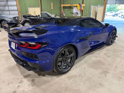 Used 2025 Chevrolet Corvette Z06 w/ Z07 Performance Package RWD image 8