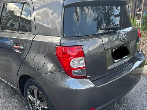 Used 2012 Scion xD FWD image 2
