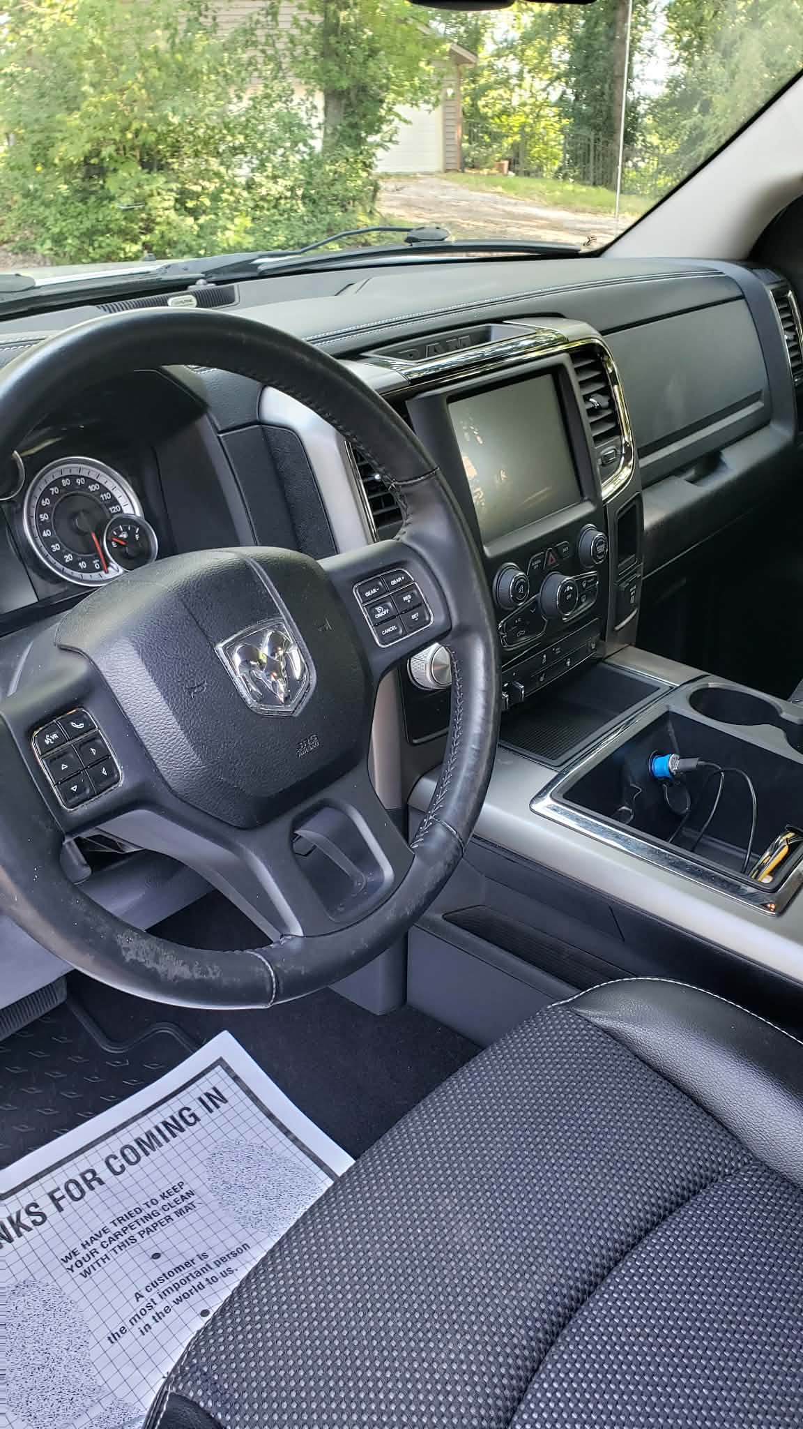 Used 2014 RAM 1500 Sport RWD image 10