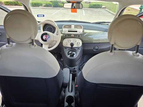 Used 2015 FIAT 500 Pop image 11