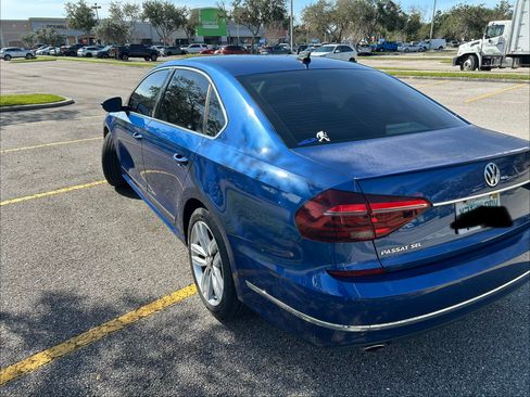 Used 2017 Volkswagen Passat 1.8T SEL Premium image 6