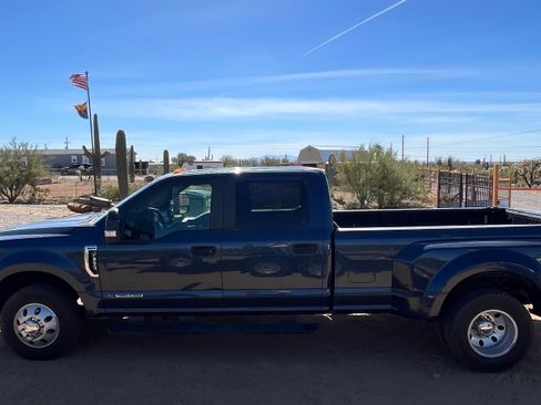 Used 2017 Ford F350 XL w/ STX Appearance Package image 5