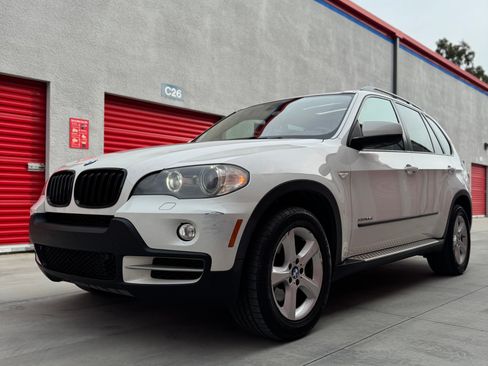 Used 2010 BMW X5 xDrive35d image 8