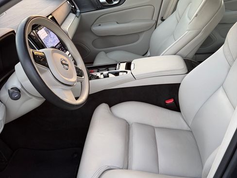 Used 2024 Volvo S60 T8 Ultimate w/ Climate Package AWD/4WD image 15