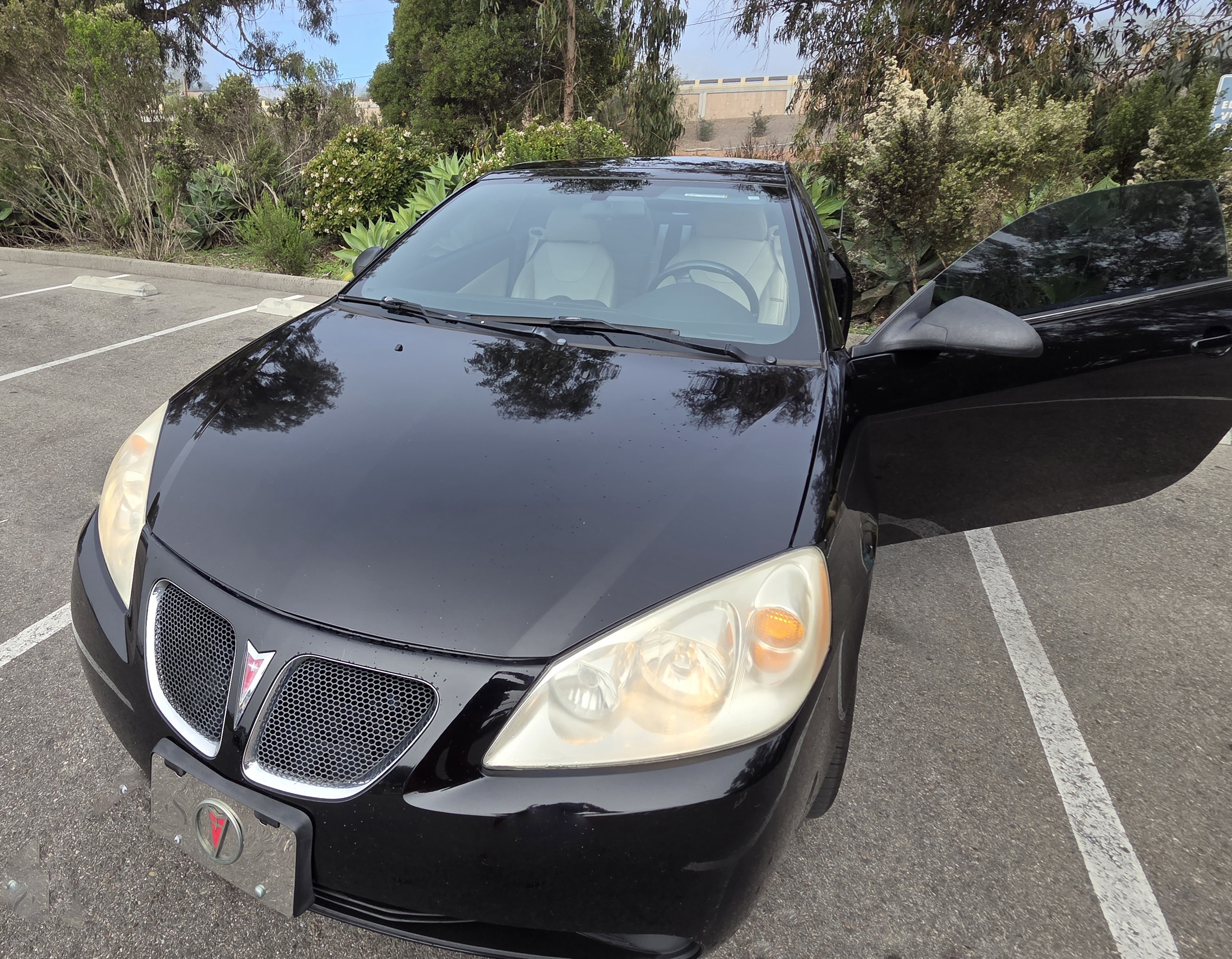 Used 2007 Pontiac G6 GT w/ Premium Package FWD image 5