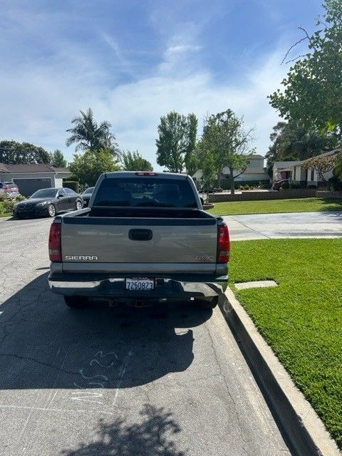 Used 2006 GMC Sierra 1500 SL RWD image 5