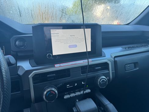 Used 2025 Toyota Tacoma SR5 image 10