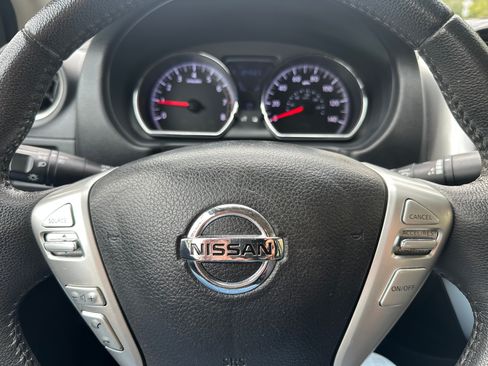 Used 2018 Nissan Versa SV w/ SV Special Edition Package image 13