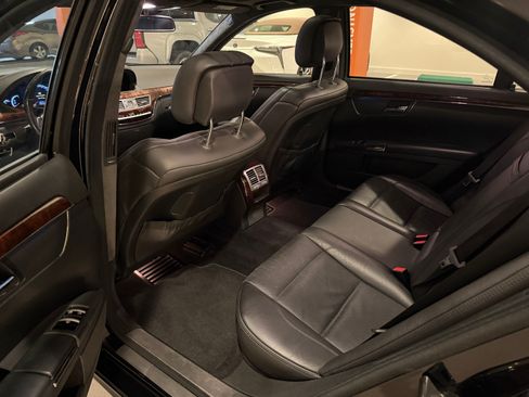 Used 2010 Mercedes-Benz S 63 AMG image 7