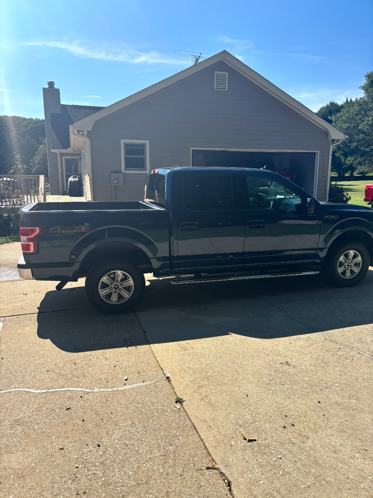 Used 2019 Ford F150 XLT AWD/4WD image 5