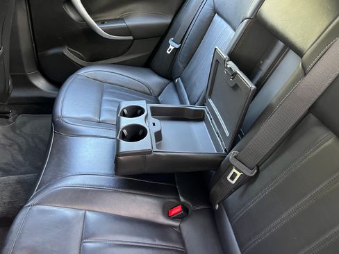 Used 2011 Buick Regal CXL Turbo image 8