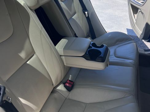 Used 2014 Volvo S60 T5 image 6