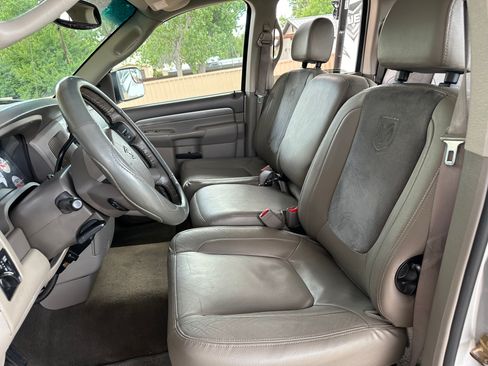 Used 2005 Dodge Ram 3500 Truck SLT AWD/4WD image 8