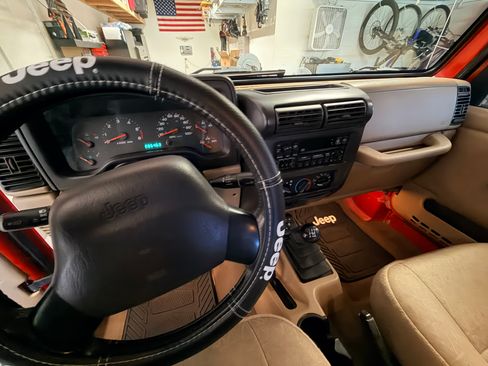 Used 2002 Jeep Wrangler Sport AWD/4WD image 9