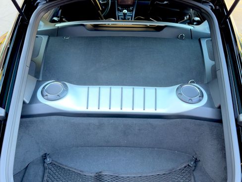 Used 2021 Porsche 718 Cayman image 26