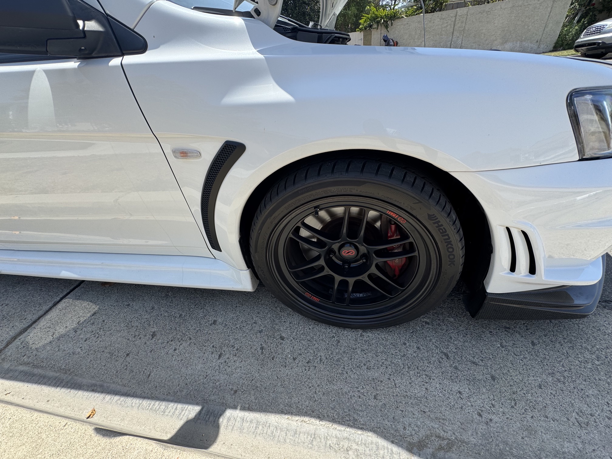 Used 2012 Mitsubishi Lancer Evolution MR AWD/4WD image 2