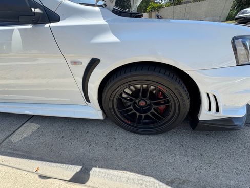 Used 2012 Mitsubishi Lancer Evolution MR AWD/4WD image 2