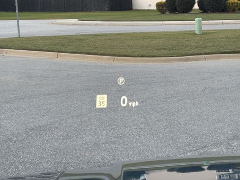 Used 2020 Land Rover Defender 110 HSE image 25