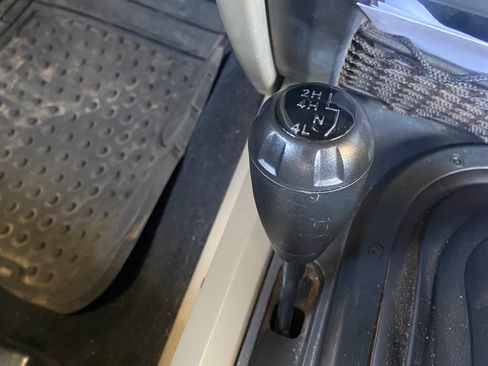 Used 2010 Jeep Wrangler Sahara image 21