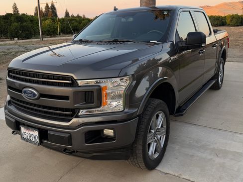 Used 2018 Ford F150 XLT AWD/4WD image 2