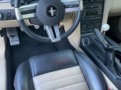 Used 2008 Ford Mustang GT Premium image 14