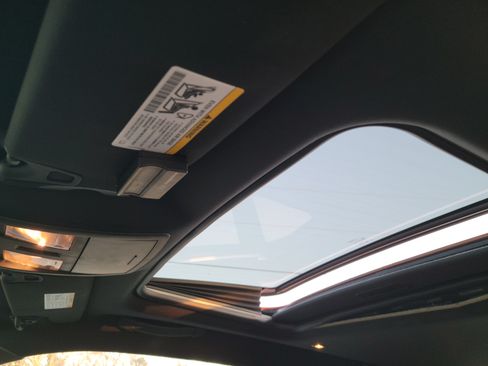 Used 2011 Dodge Challenger SRT8 w/ SRT Option Group II image 11