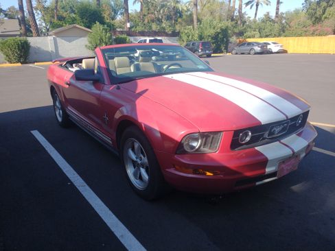 Used 2007 Ford Mustang Premium RWD image 13