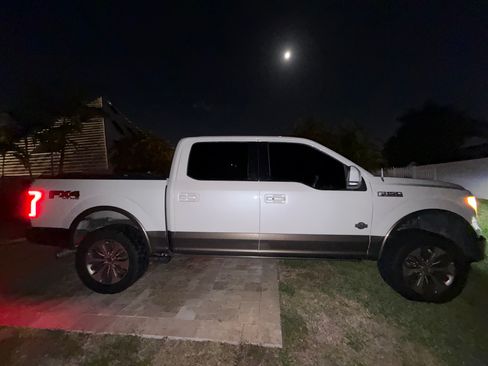 Used 2017 Ford F150 King Ranch w/ Equipment Group 601A Luxury image 22