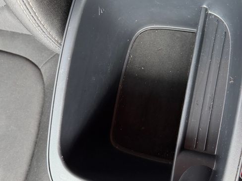 Used 2013 Kia Soul + FWD image 30