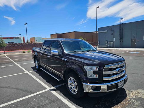 Used 2015 Ford F150 Lariat w/ Equipment Group 502A Luxury image 1