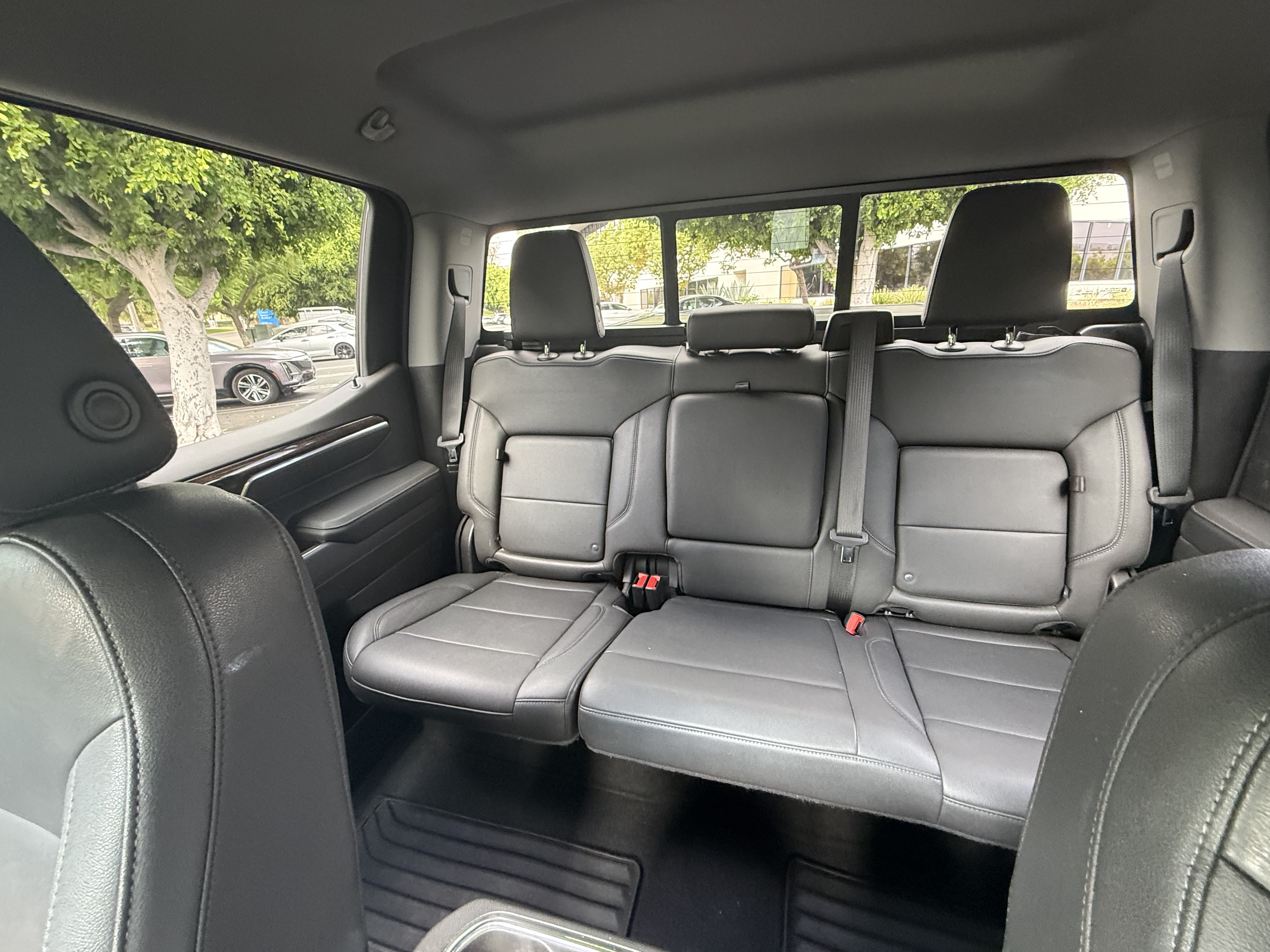 Used 2022 GMC Sierra 1500 Elevation w/ Elevation Premium Package AWD/4WD image 15