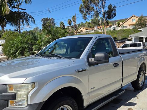 Used 2017 Ford F150 XL w/ Equipment Group 101A Mid image 8
