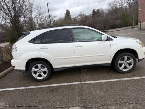 Used 2005 Lexus RX 330 AWD image 2