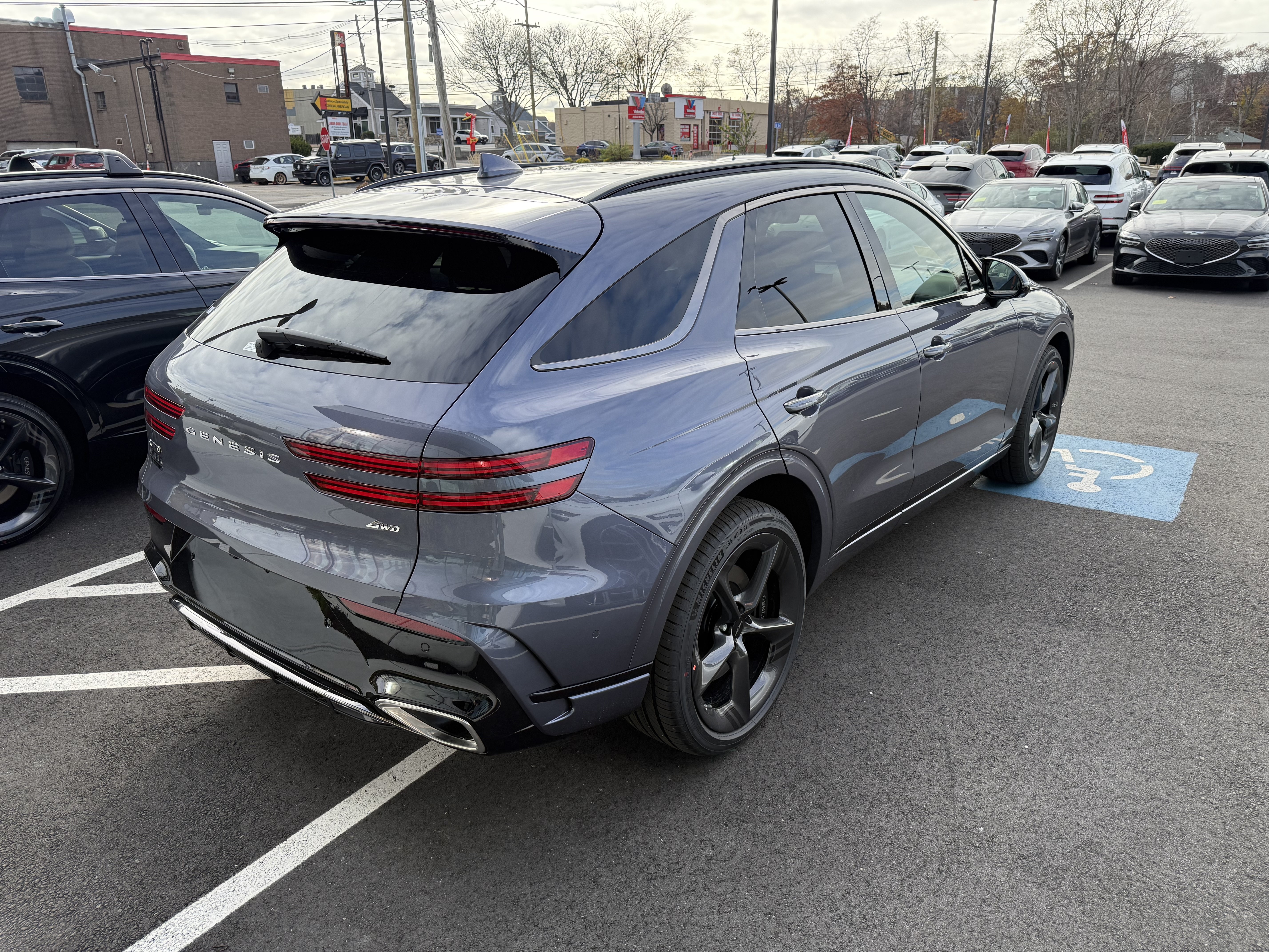 Used 2026 Genesis GV70 2.5T Sport Prestige AWD/4WD image 6