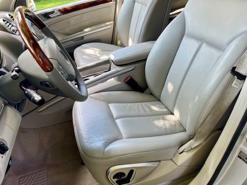 Used 2007 Mercedes-Benz GL 450 4MATIC image 11