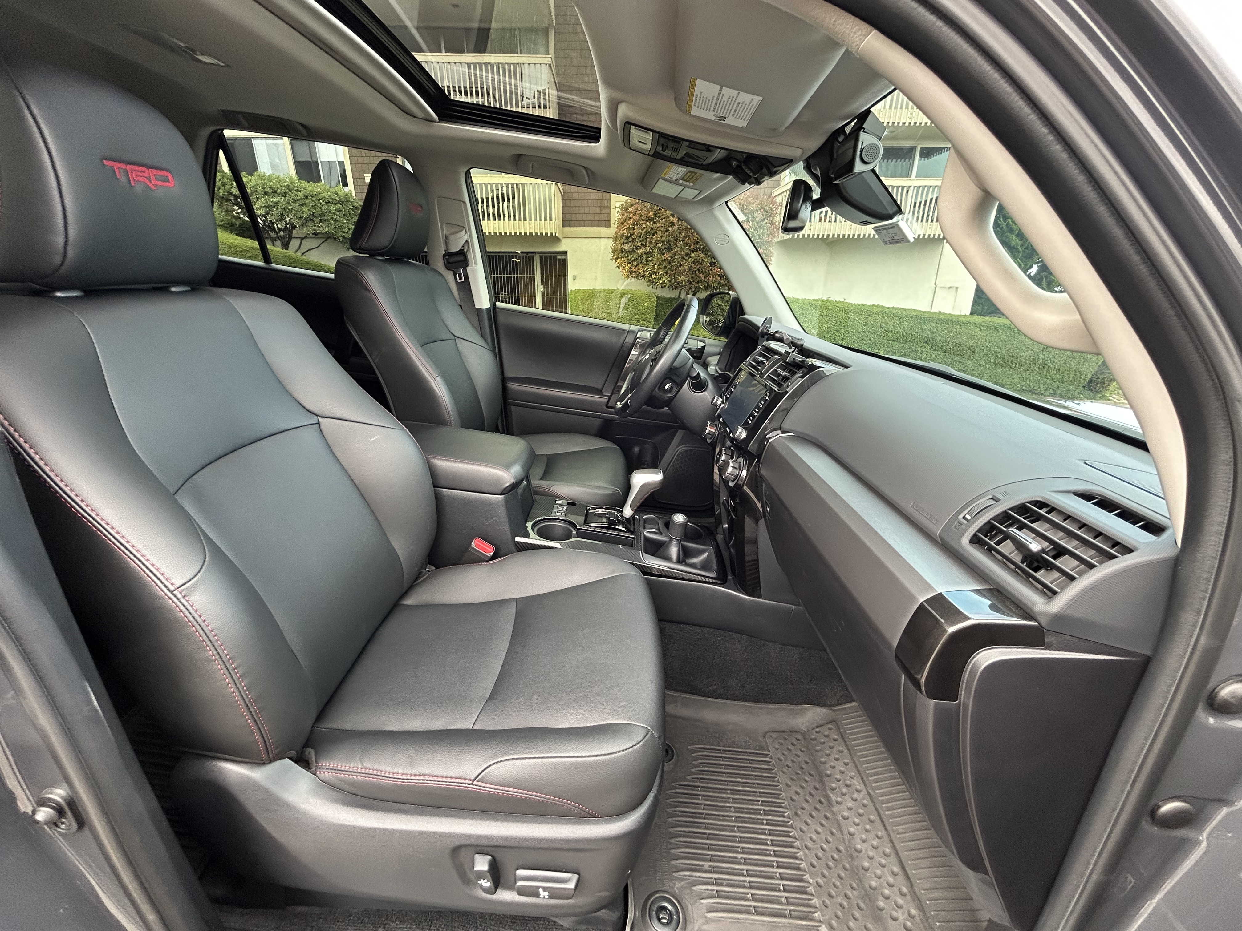 Used 2024 Toyota 4Runner TRD Off-Road Premium w/ Off Road Premium Plus Package AWD/4WD image 12