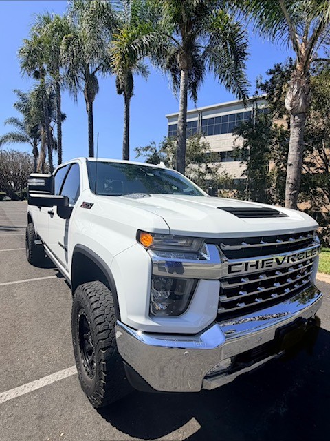 Used 2020 Chevrolet Silverado 2500 LTZ w/ LTZ Premium Package AWD/4WD image 6