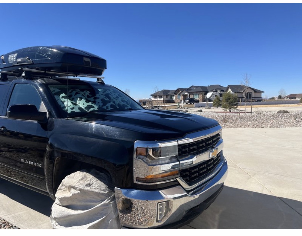 Used 2018 Chevrolet Silverado 1500 LT w/ All Star Edition AWD/4WD image 2