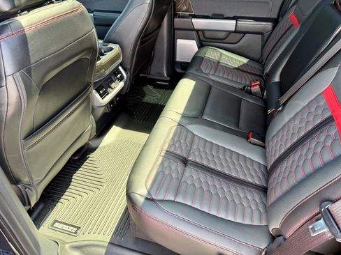 Used 2021 Ford F150 Lariat w/ Equipment Group 502A High image 15