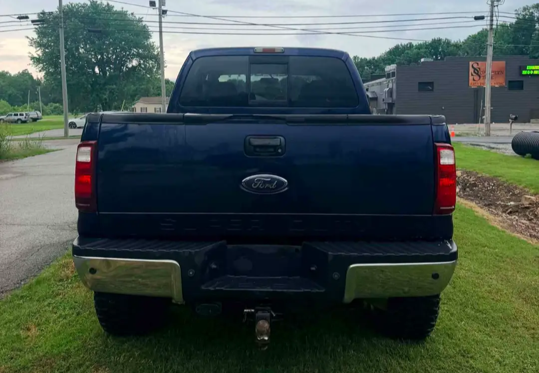 Used 2008 Ford F250 FX4 AWD/4WD image 6