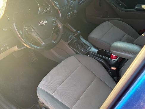 Used 2014 Kia Forte EX FWD image 9