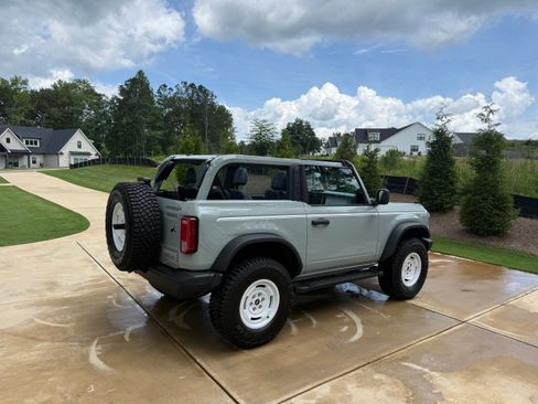 Used 2024 Ford Bronco Heritage Edition AWD/4WD image 17